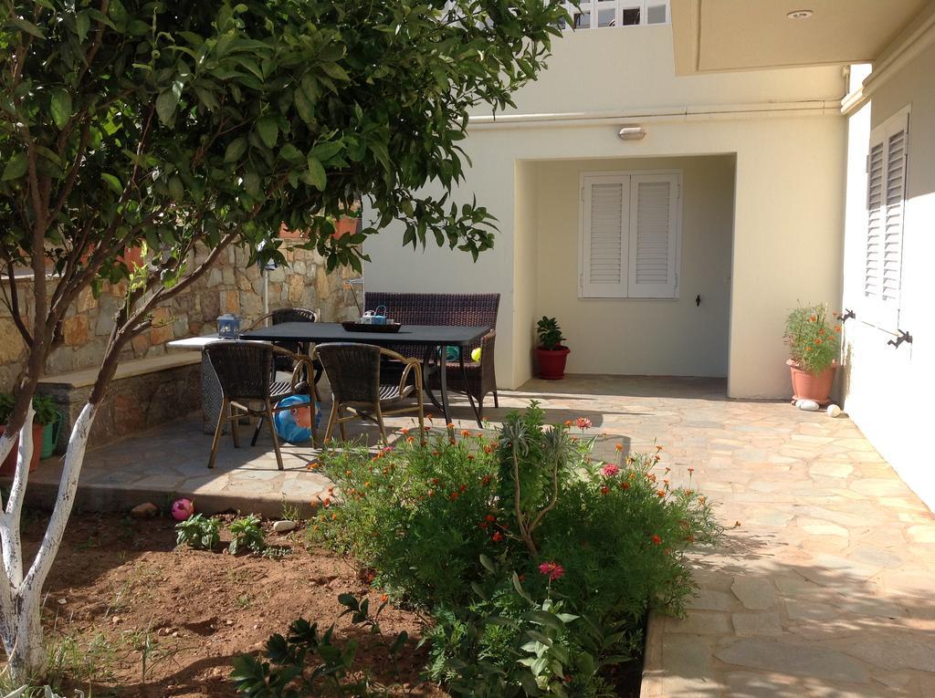 Stelios Apartments Istro Exterior photo